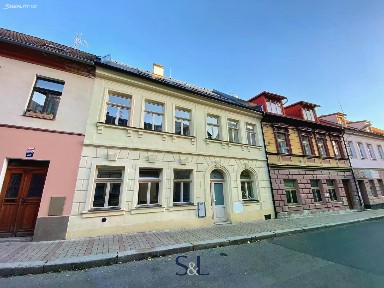 Pronájem bytu 3+kk 71 m²