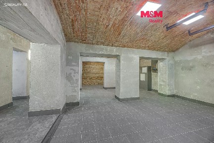Prodej komerční nemovitosti 110 m²