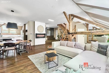 Pronájem bytu 4+kk 188 m²