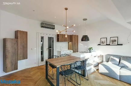 Pronájem bytu 2+kk 51 m²