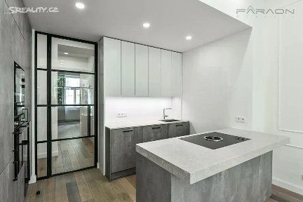 Pronájem bytu 3+kk 92 m²