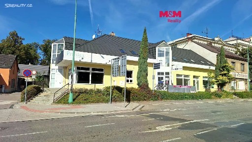 Pronájem obchodního prostoru 24 m²