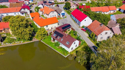 Prodej rodinného domu 185 m², pozemek 528 m²