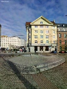 Pronájem kanceláře 260 m²