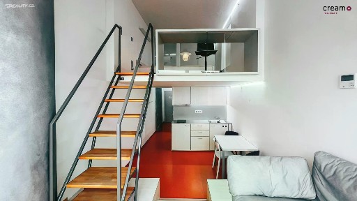 Pronájem bytu 1+kk 41 m²