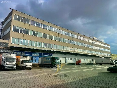 Pronájem skladového prostoru 270 m²