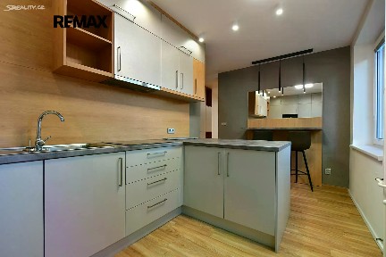 Pronájem bytu 2+1 64 m²