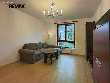 Pronájem bytu 2+kk 43 m²