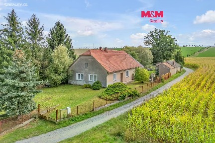 Prodej rodinného domu 108 m², pozemek 1312 m²