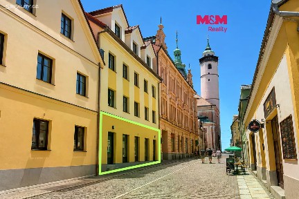 Pronájem restaurace 244 m²