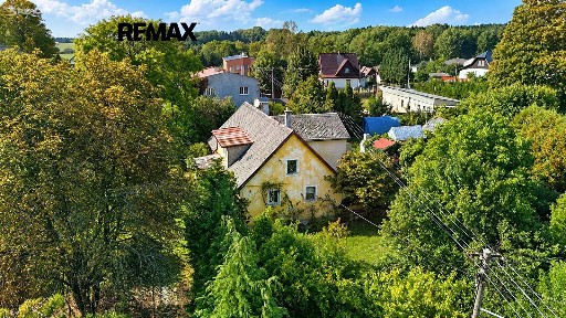 Růžová, Halže