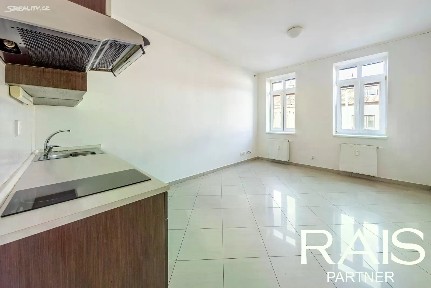 Pronájem bytu 1+kk 30 m²