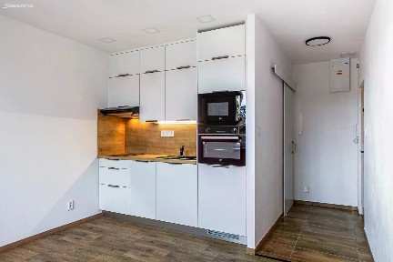 Pronájem bytu 1+kk 22 m²