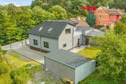 Prodej kanceláře 174 m²