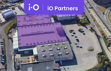 Pronájem skladového prostoru 2058 m²