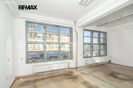 Pronájem obchodního prostoru 25 m²