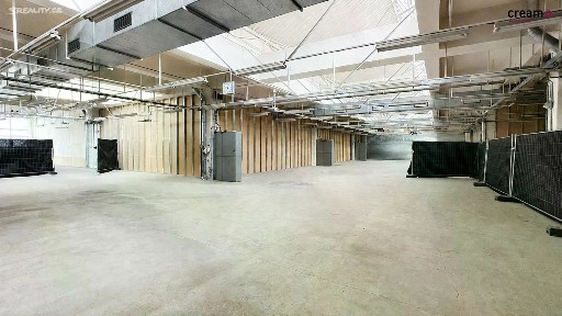 Pronájem skladového prostoru 533 m²