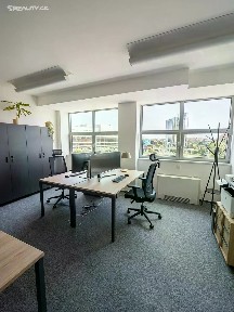 Pronájem kanceláře 180 m²