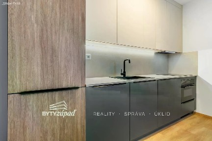 Pronájem bytu 2+kk 59 m²