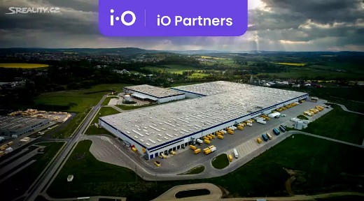 Pronájem skladového prostoru 7760 m²