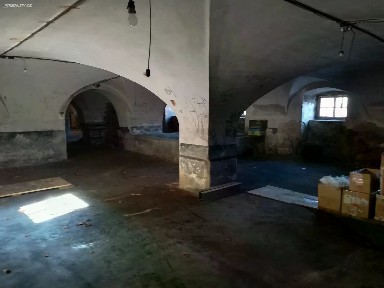Pronájem skladového prostoru 161 m²