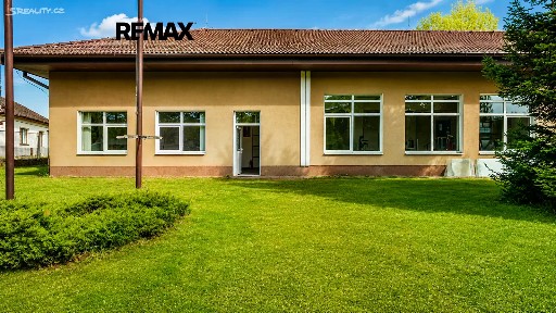 Prodej kanceláře 300 m²