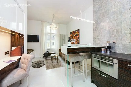 Pronájem bytu 1+kk 30 m²