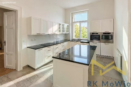 Pronájem bytu 5+1 175 m²