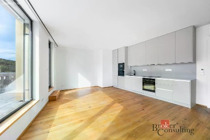 Pronájem bytu 3+kk 72 m²