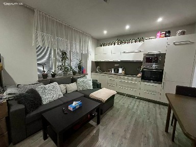 Pronájem bytu 2+kk 43 m²