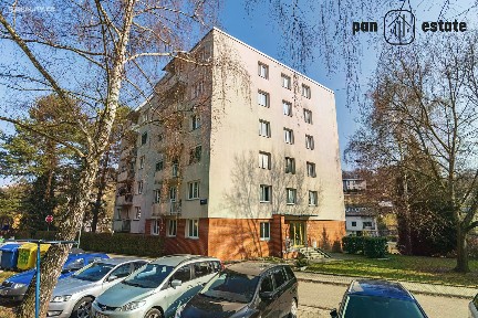 Pronájem bytu 1+1 37 m²