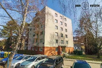 Pronájem bytu 1+1 37 m²