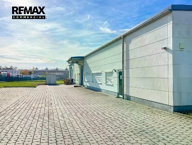 Prodej skladového prostoru 930 m²