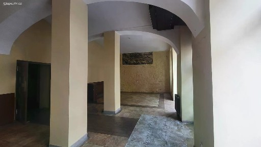Pronájem komerční nemovitosti 182 m²