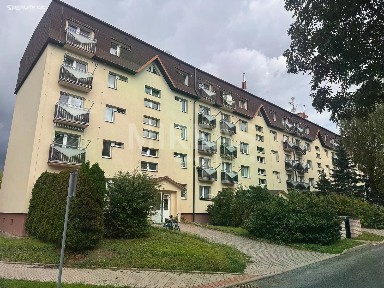 Mírová, Milovice