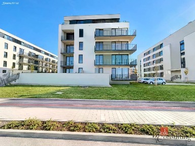 Pronájem bytu 2+kk 57 m²