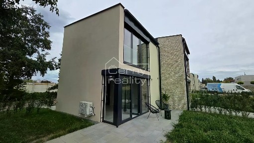 Východní, Pardubice - Pardubičky