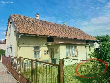 Prodej rodinného domu 180 m², pozemek 626 m²