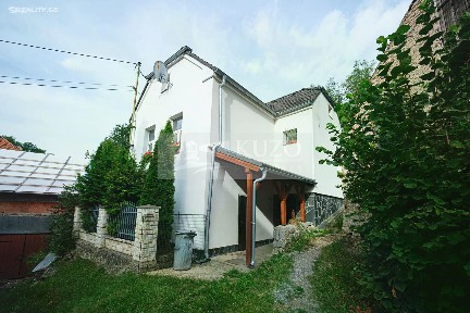 Svatý Jan pod Skalou