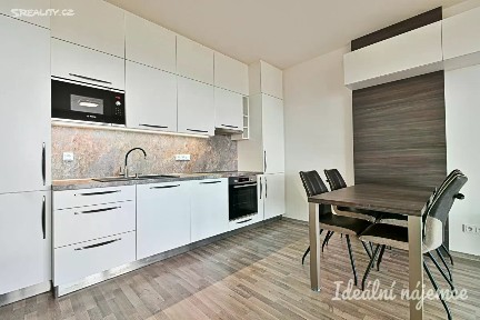 Pronájem bytu 2+kk 60 m²