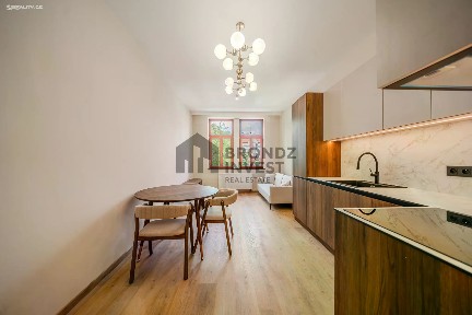 Francouzská, Praha