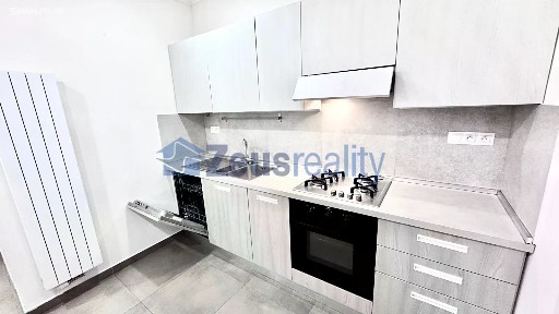 Pronájem bytu 1+1 32 m²