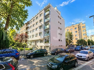 Pronájem bytu 2+kk 48 m²