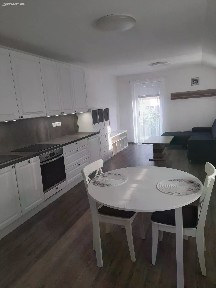 Pronájem bytu 1+kk 35 m²