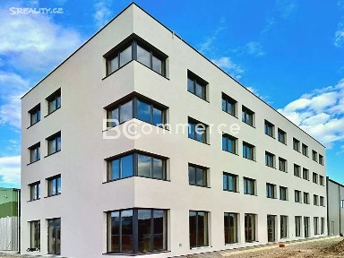 Pronájem skladového prostoru 4900 m²