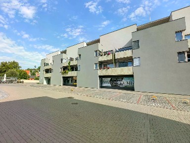 Prodej obchodního prostoru 128 m²