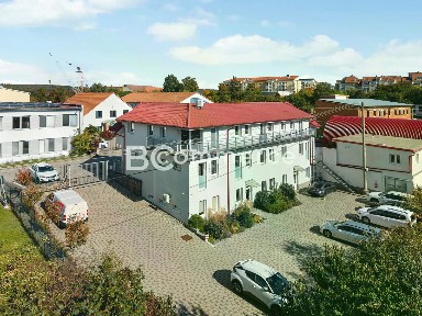 Prodej kanceláře 640 m²
