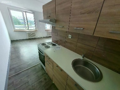 Pronájem bytu 1+kk 32 m²