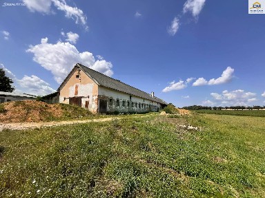 Prodej zemědělského objektu 1400 m²