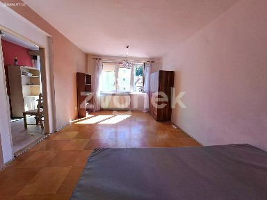 Pronájem bytu 1+1 37 m²